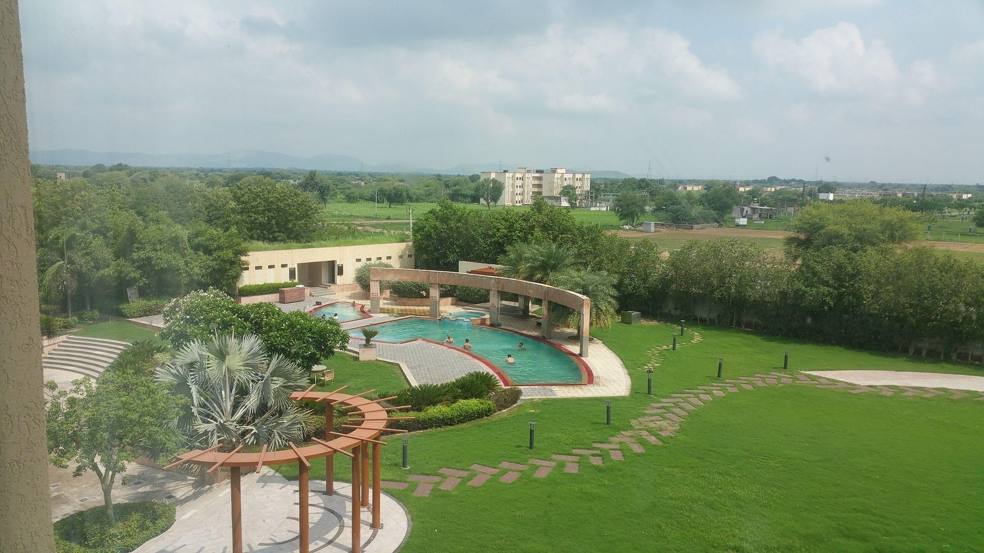 Ramada Ajmer Кишангарх Экстерьер фото