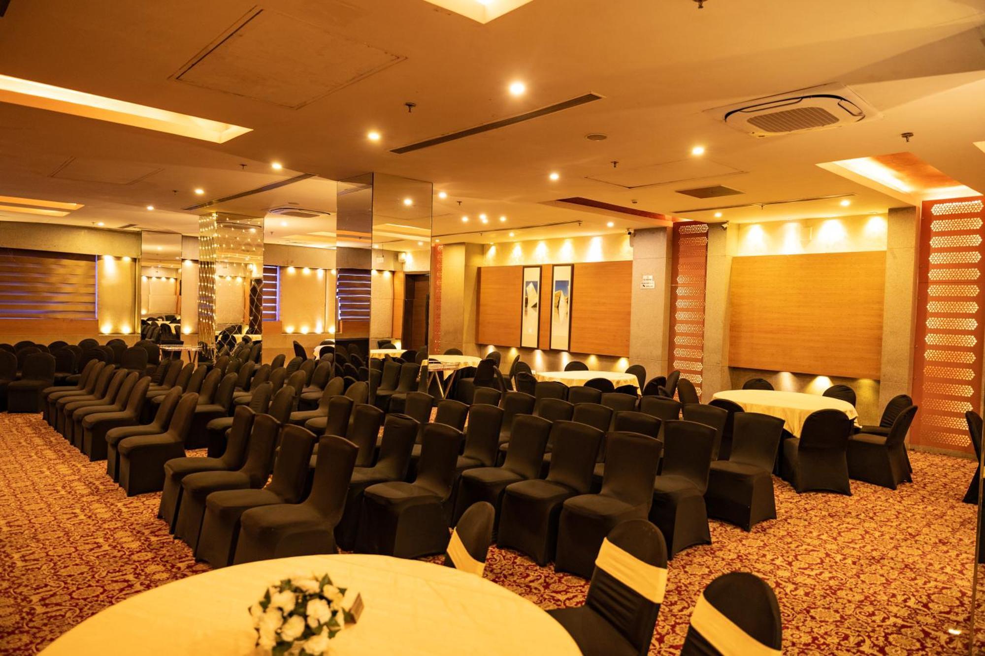 Ramada Ajmer Кишангарх Экстерьер фото