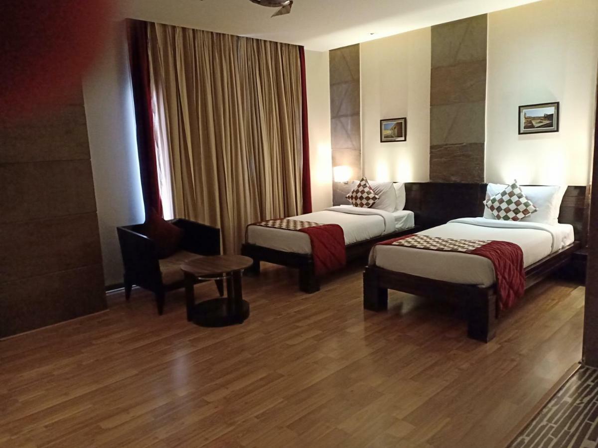 Ramada Ajmer Кишангарх Экстерьер фото